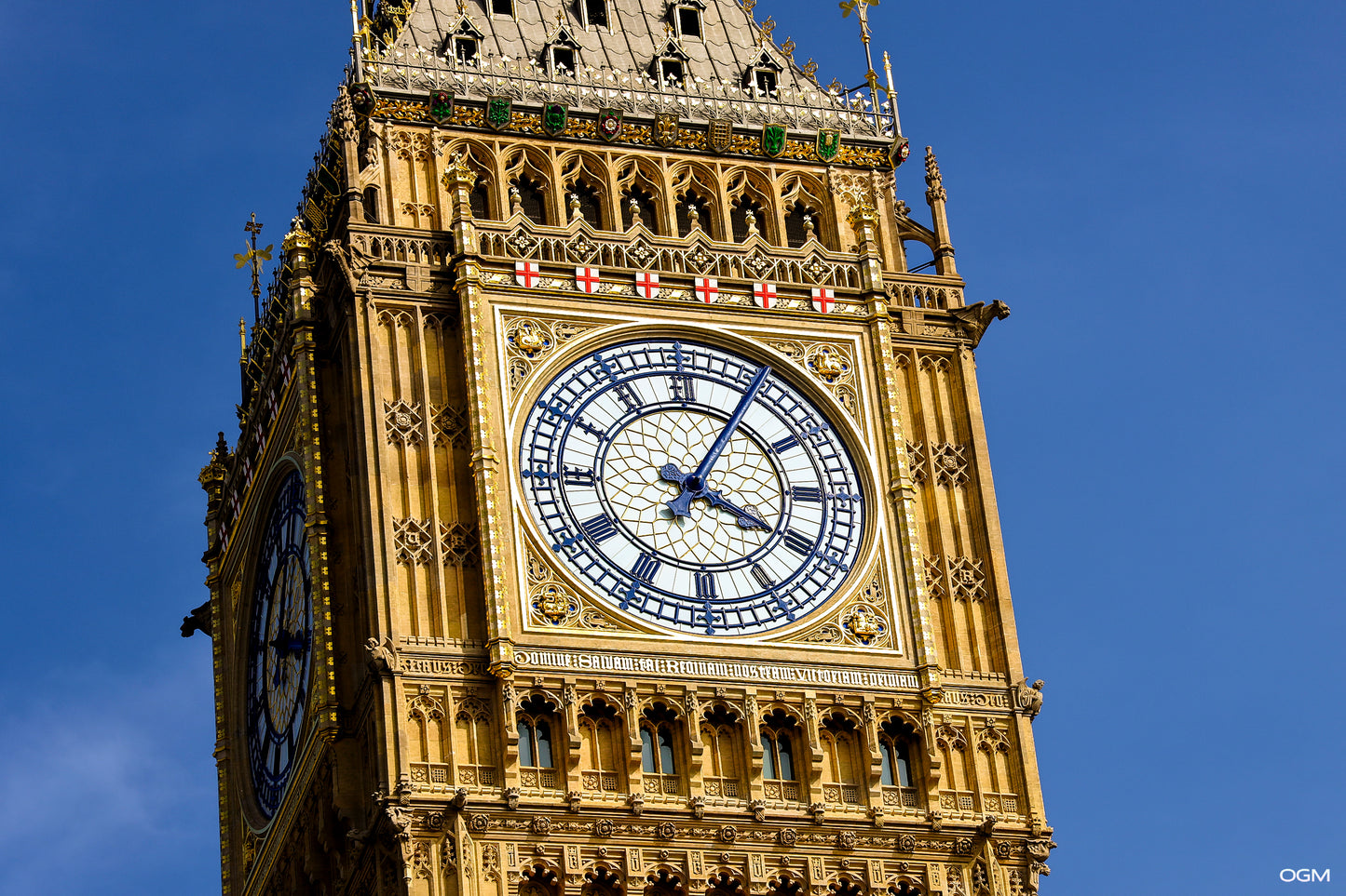 LONDON 002